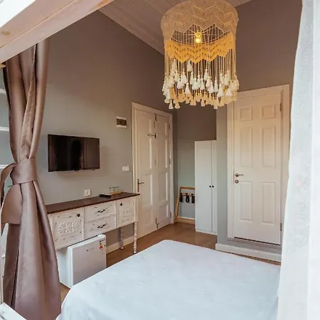 Hotel Ivy Butik Ayvalı