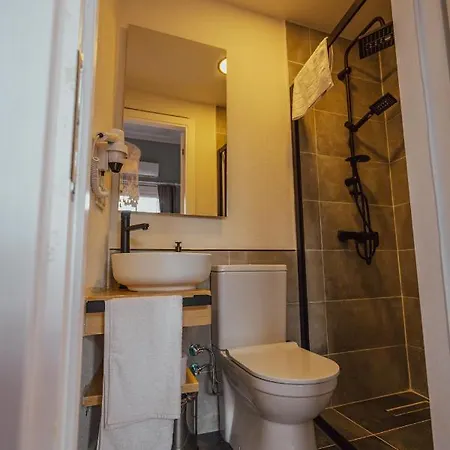 Ivy Butik 3* Ayvalı