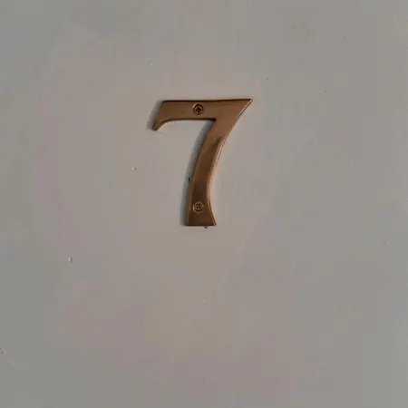 酒店 Ivy Butik Ayvalı