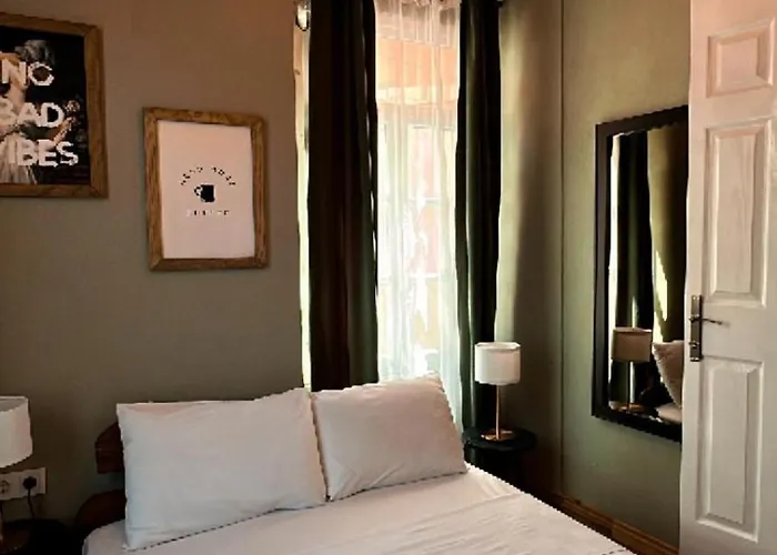Ivy Butik Hotel 3*